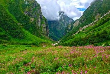 Auli: The Snowy Wonderland of Uttarakhand 6 The Nanda Devi National Park is one of the most…